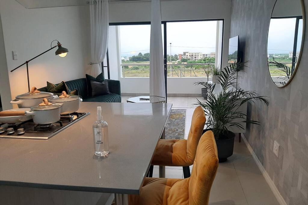 Mikeys Place On New: 2Bed2Bath No.1 With Free Wifinetflix Midrand Exterior photo